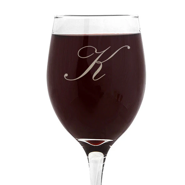 Single Initial Design Wine 410ml Glass - Image 3